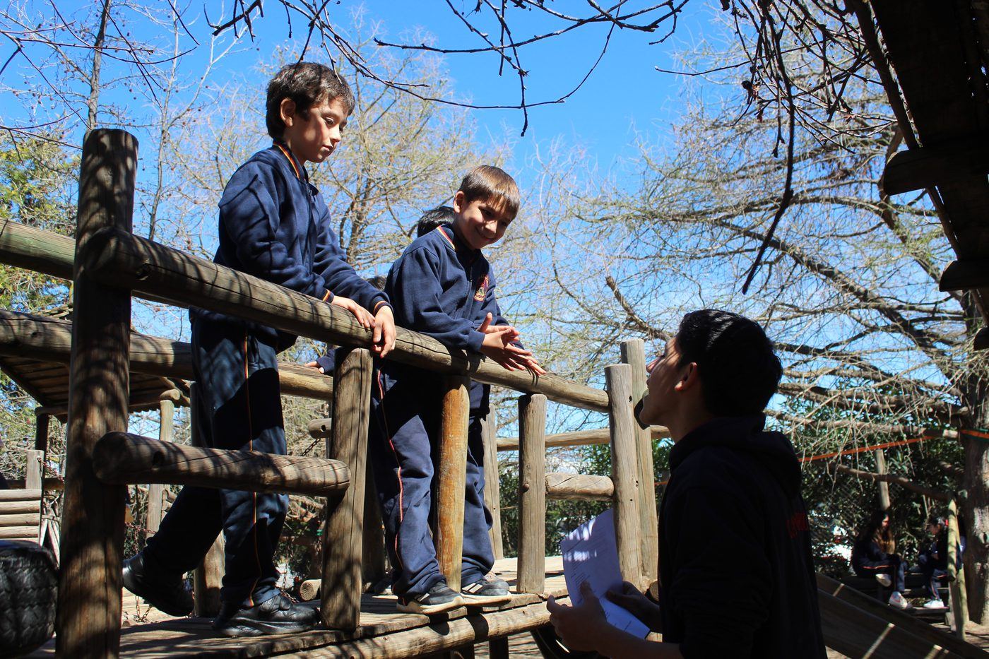 Actividad al aire libre en el campus